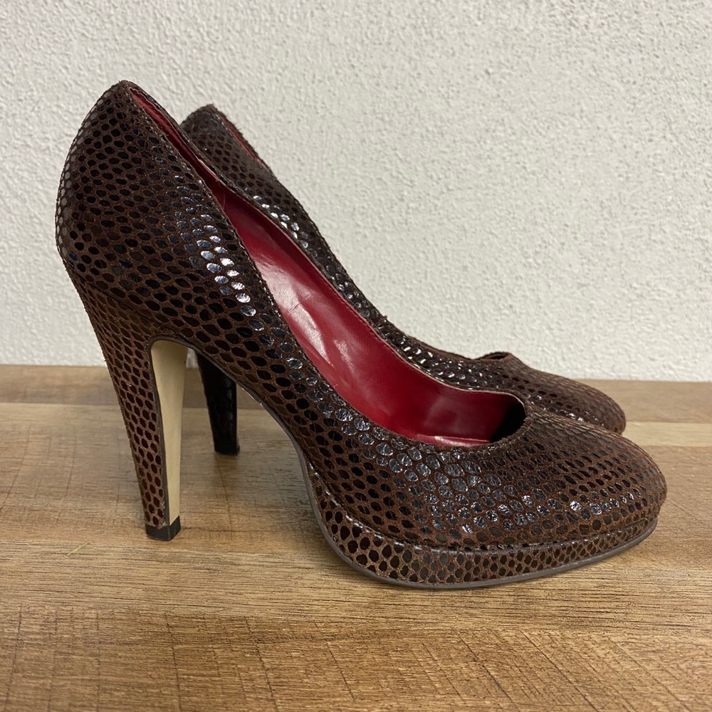 Steve Madden Brown Pumps Size 7M